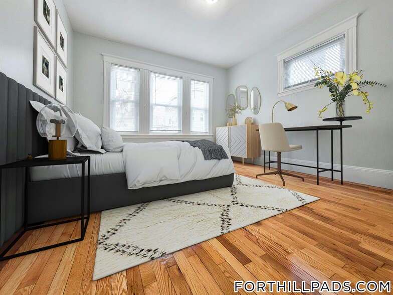 Building Photo - 33 Juniper St