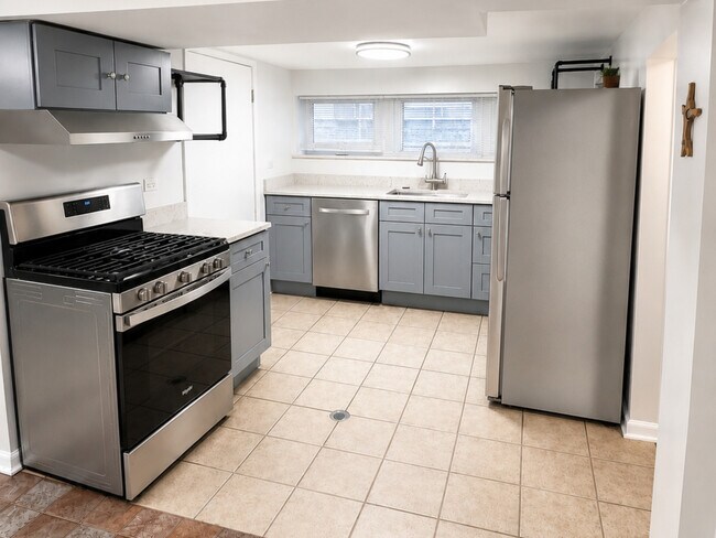 Building Photo - 4326 Wesley Terrace