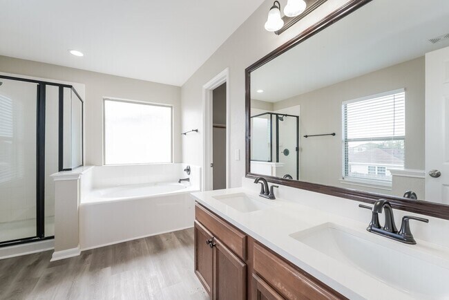 Building Photo - 20714 Tayman Oaks Dr