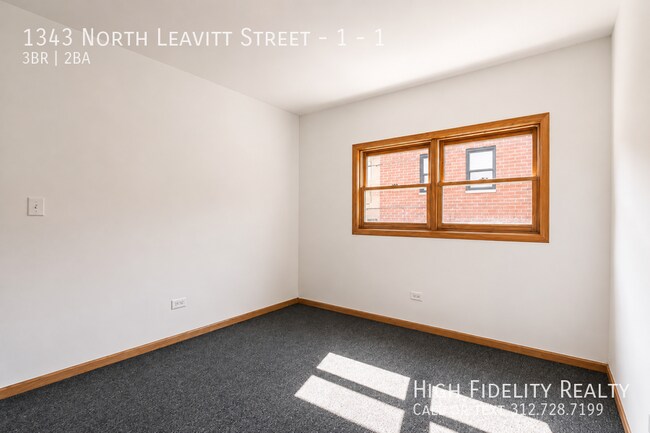 Building Photo - 1343 N Leavitt St