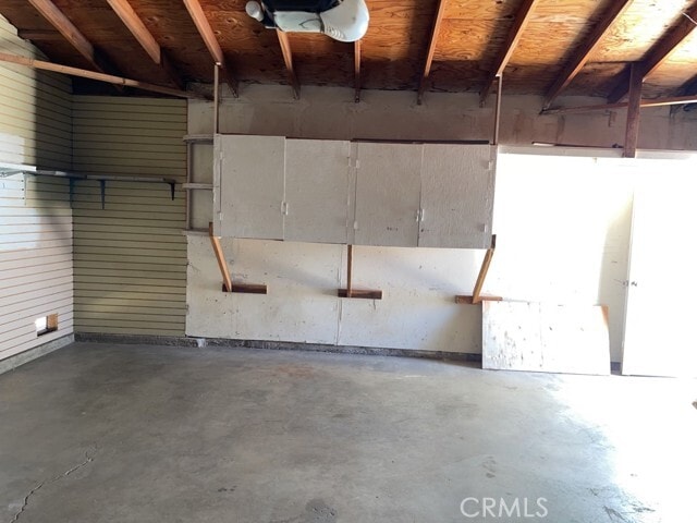 Building Photo - 16088 Chestnut St