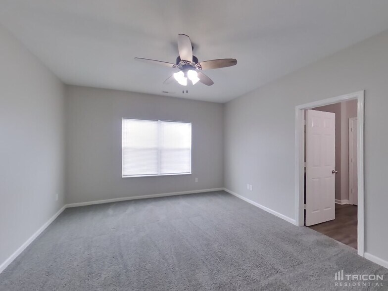 Building Photo - 4220 Stubbington Ln