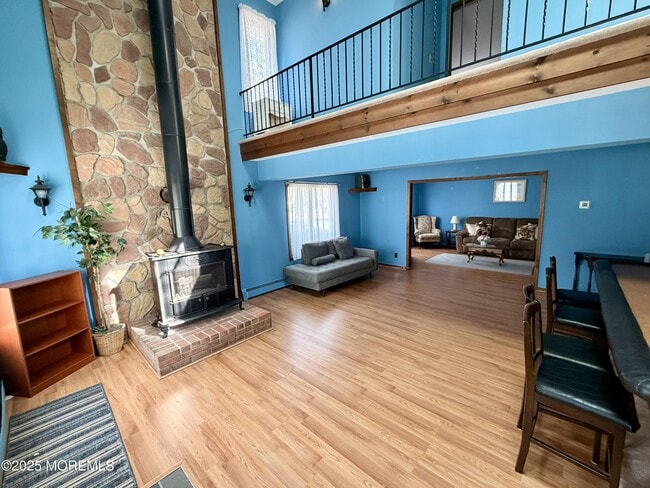 Building Photo - 411 Woodland Ave