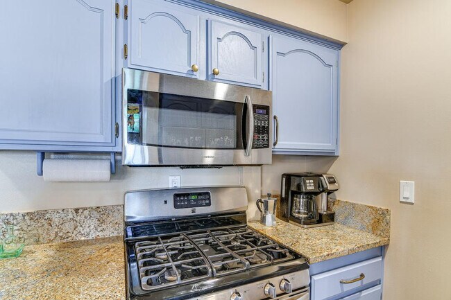 Building Photo - 1286 Timber Ln