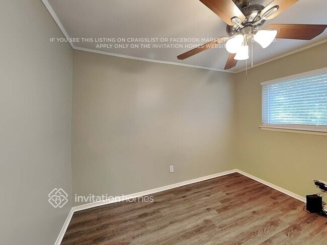 Building Photo - 2815 Norwood Ln