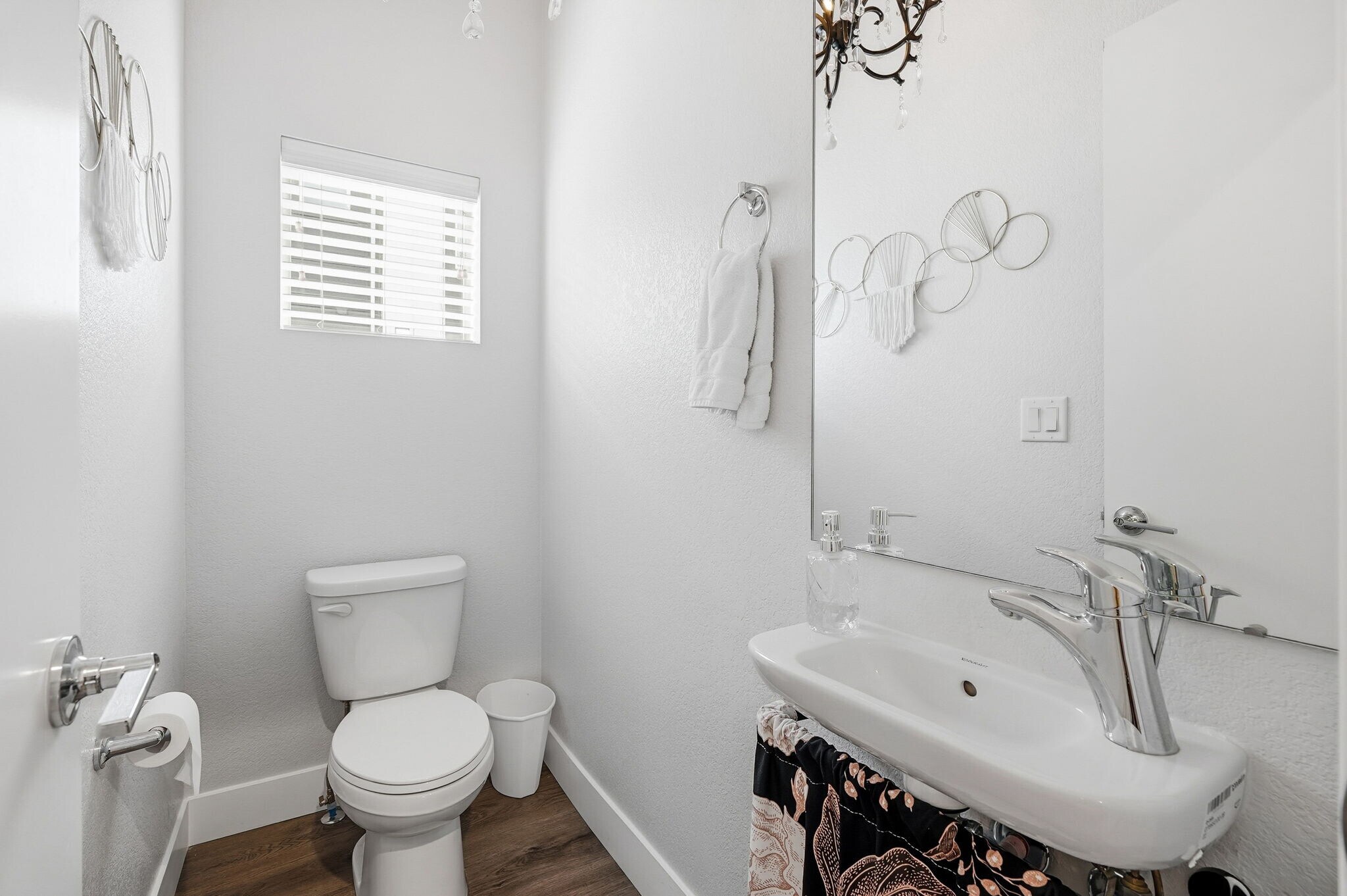 Guest 1/2 Bathroom - 5528 W 10th Pl