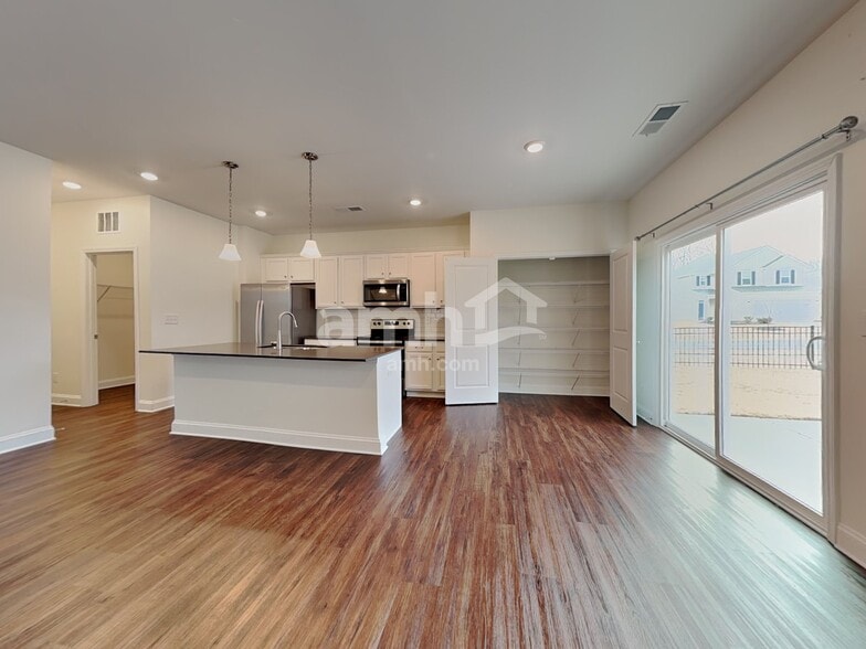 Building Photo - 13206 Jansen Ridge Way