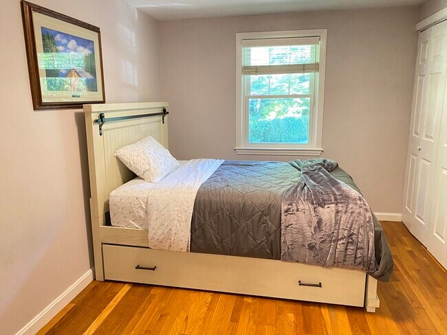 Building Photo - 15 Winchester Dr