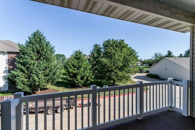 Building Photo - 1115 KENNESAW Rdg