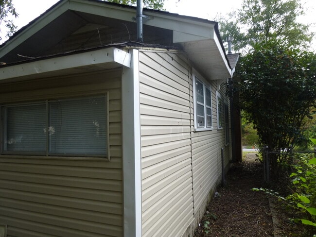 Building Photo - COMING SOON!!!