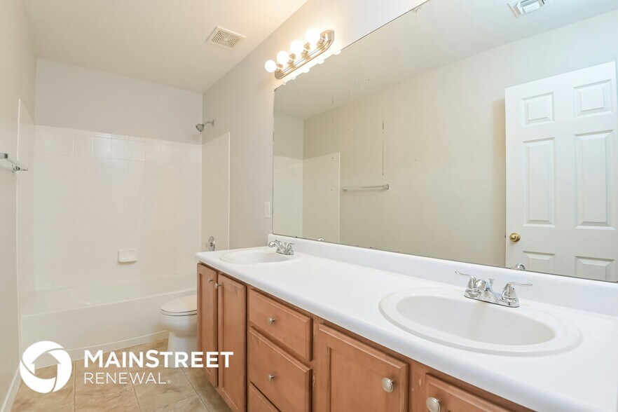 Building Photo - 14797 S Camino Tierra Del Rio