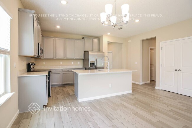 Building Photo - 11381 Oyster Creek Rd