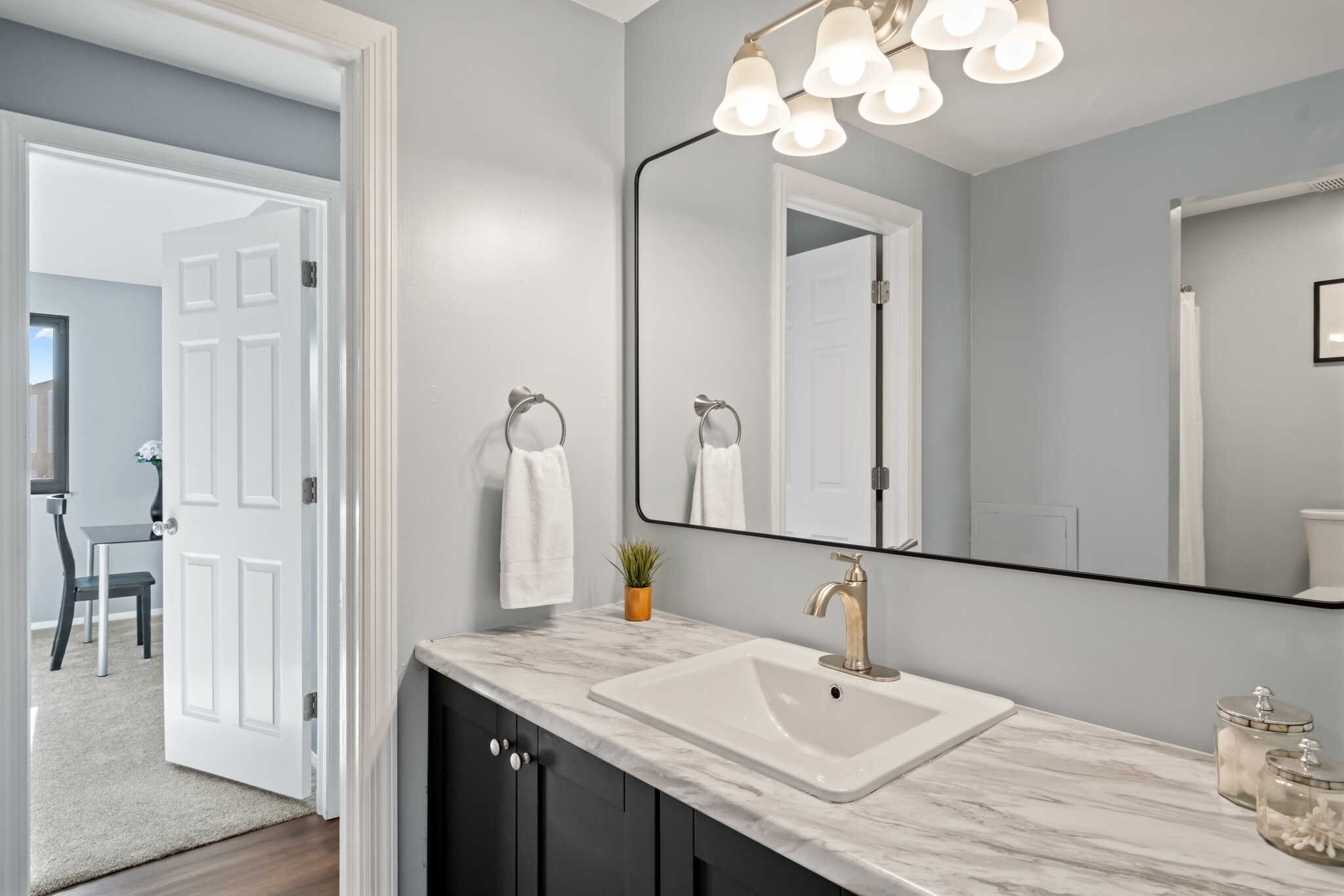 Building Photo - 238 Woodbridge Dr