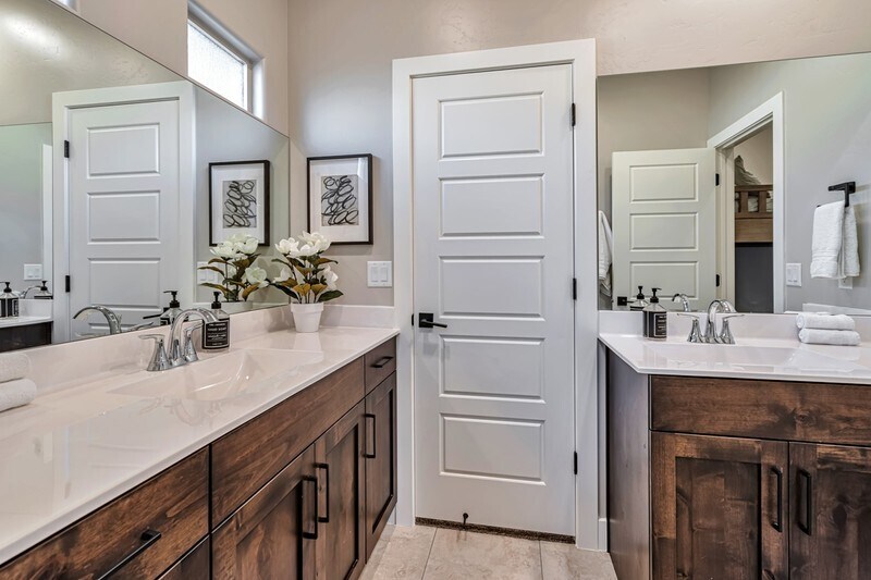 Building Photo - 4038 S Sweet Escape Dr