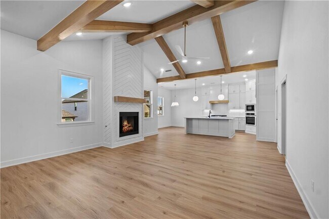 Building Photo - 1810 Peacock Rd