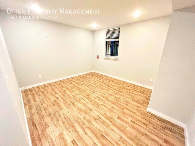 Building Photo - 1945 N Marshall St