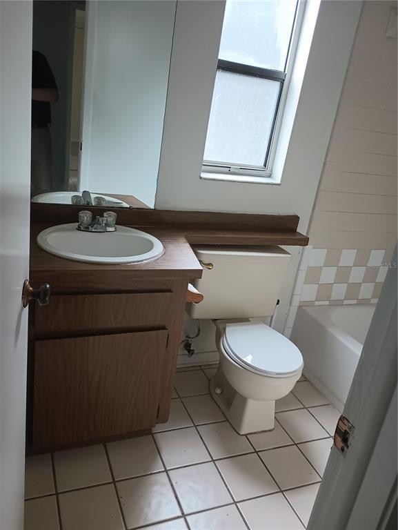 Building Photo - 4701 Country Hills Dr