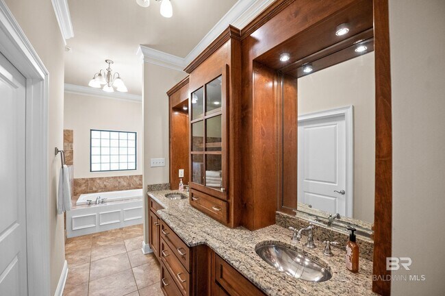 Building Photo - 29320 Acorn Knoll Dr