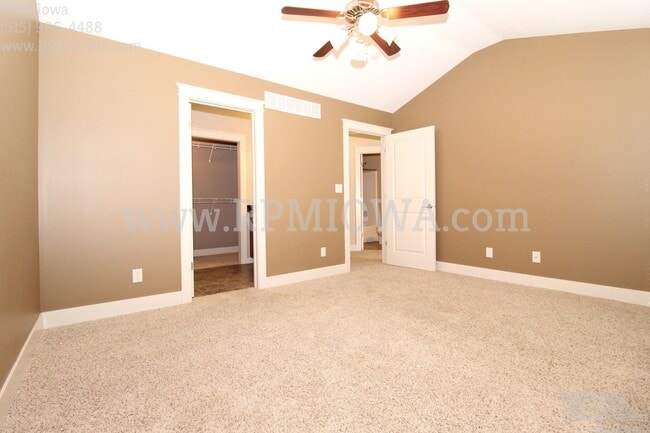 Building Photo - JOHNSTON SCHOOLS!! 3 Bed 2.5 Bath Townhome in Grimes