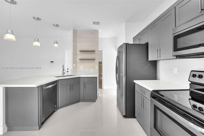 Building Photo - 11247 NW 58th Terrace