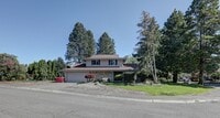 Building Photo - Beautiful View-Quiet Twin Lakes Neighborhood
