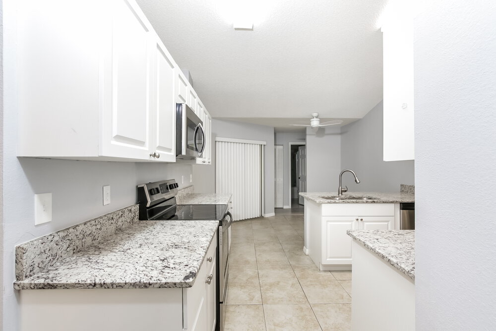 Building Photo - 4710 Glenbrooke Terrace