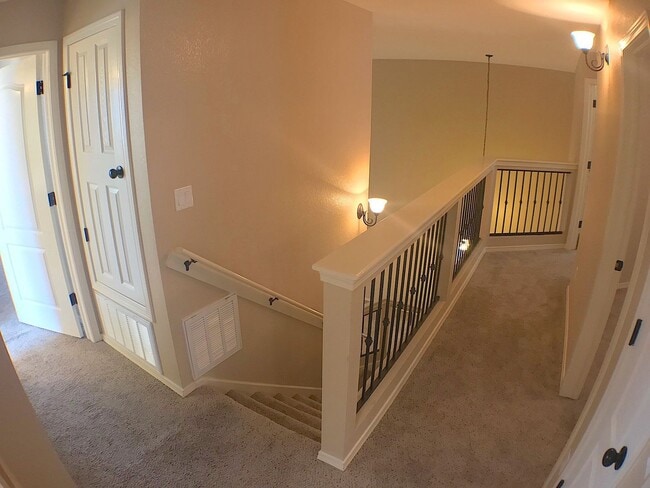 Building Photo - Northeast El Paso/Sandstone Ranch 4 bed Re...