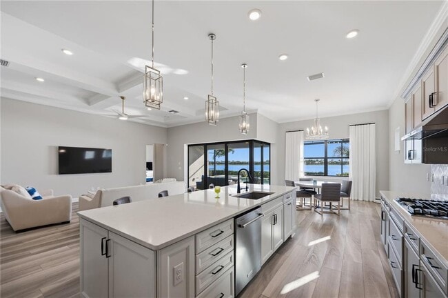 Building Photo - 7849 Mainsail Ln