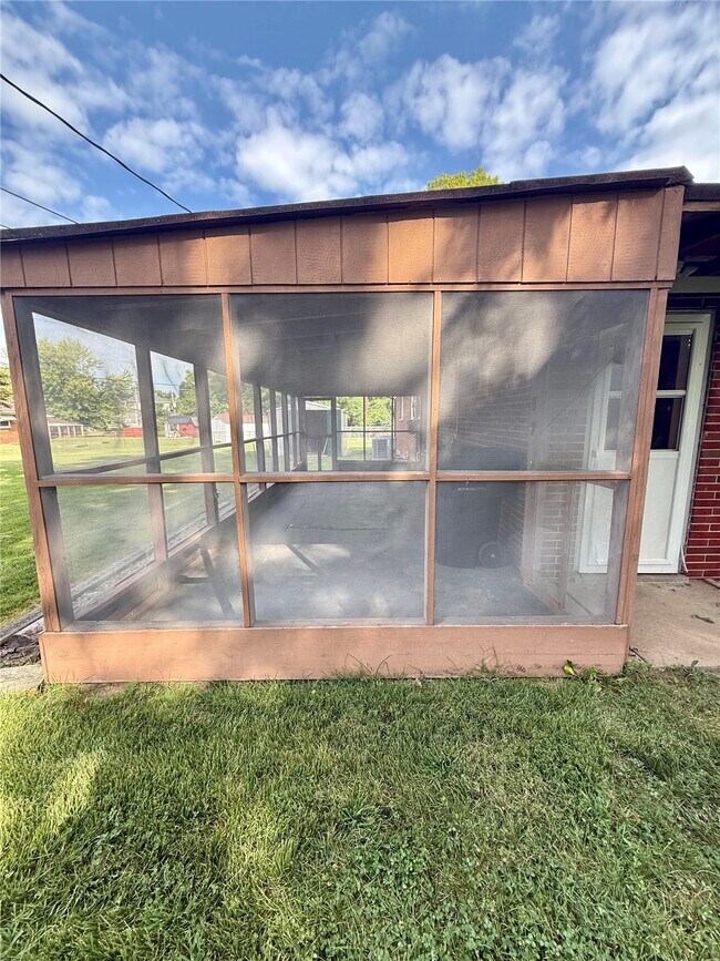 Building Photo - 76 Gatewood Ct