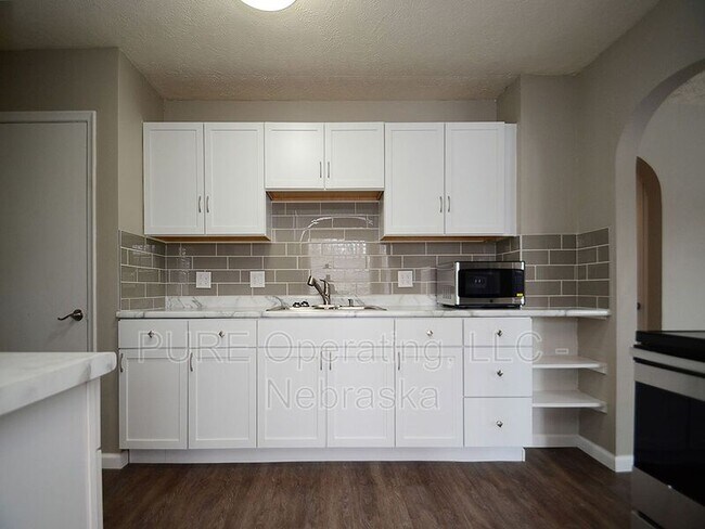 Building Photo - 3339 N 53rd St