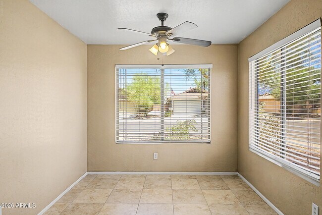 Building Photo - 13153 W Mauna Loa Ln