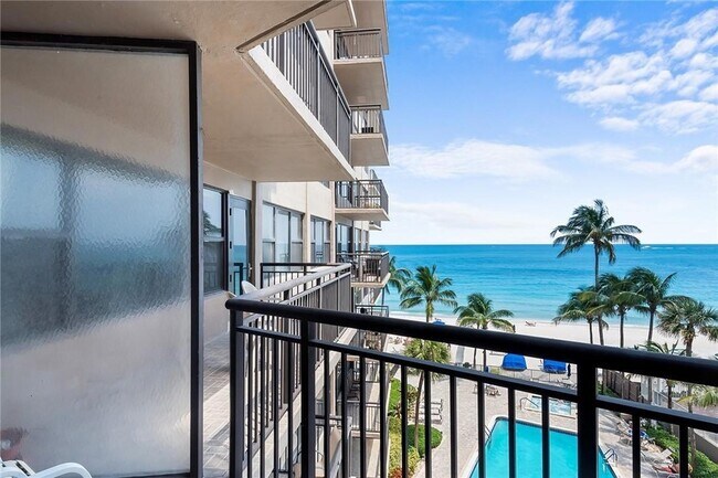 Building Photo - 3800 Galt Ocean Dr