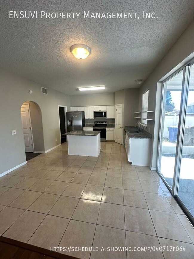Building Photo - 4453 Horseshoe Pick Ln