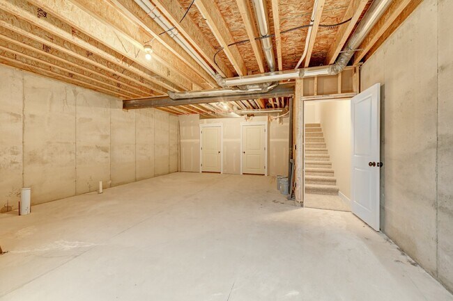 Building Photo - $2,350.00 - 2 Beds, 2.5 Baths, Townhouse i...