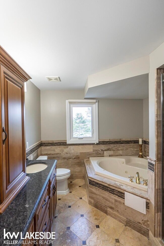 Building Photo - 47898 Lamplighter Trail