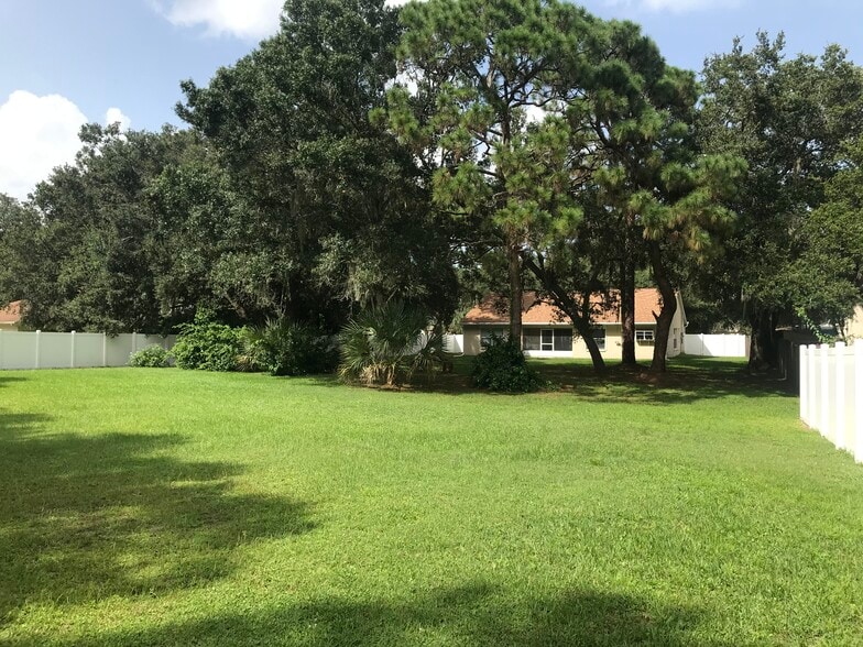 Backyard - 760 Riviera Dr NE