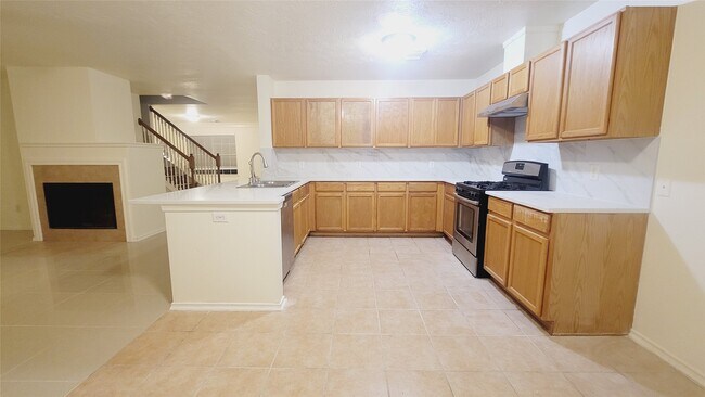 Building Photo - 3807 Brook Garden Ln