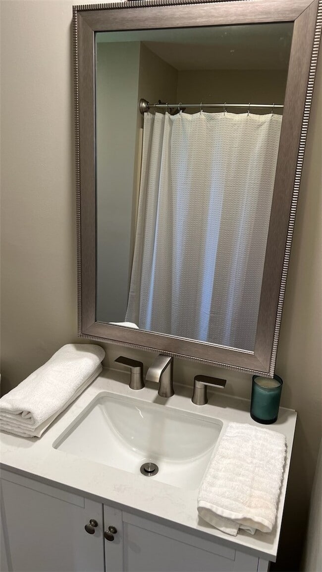 Building Photo - 438 Ritchey Blvd