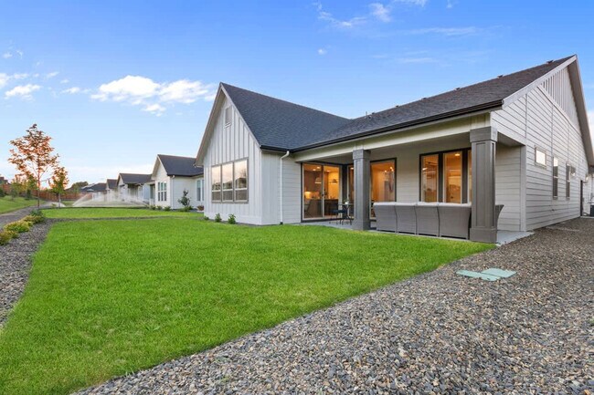 Building Photo - 1213 W Capstone Dr