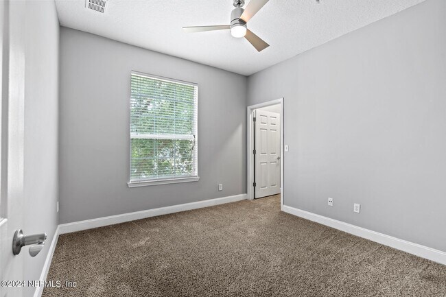 Building Photo - 8601 Beach Blvd