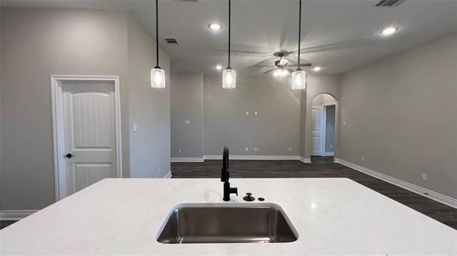 Building Photo - 6110 Coles Ln