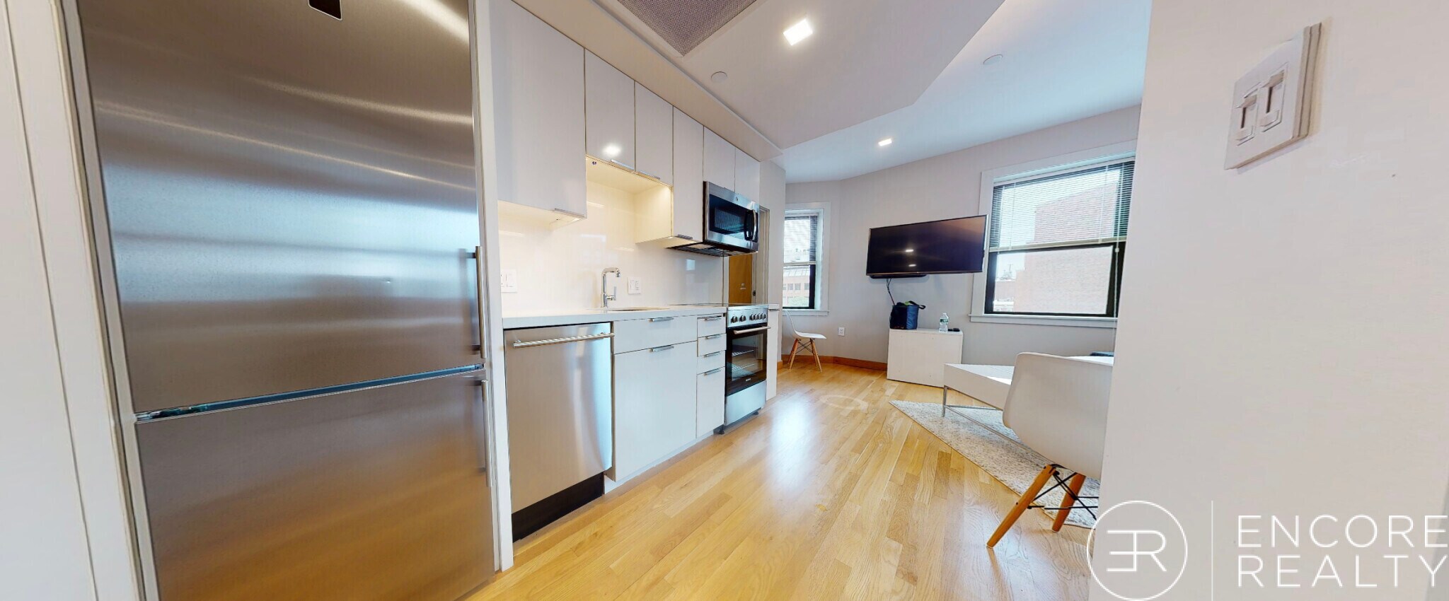 Building Photo - 115 Mt Auburn St