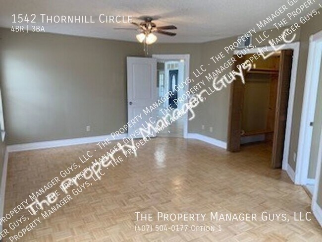 Building Photo - 1542 Thornhill Cir