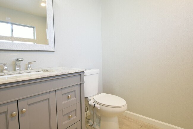 Building Photo - Remodeled and Spacious 4 Bedroom 2.5 Bath Home in Desirable South San Jose Neighborhood