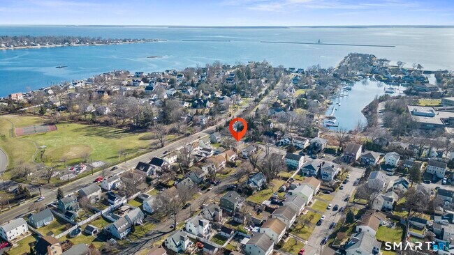 Building Photo - 110 Burwood Ave