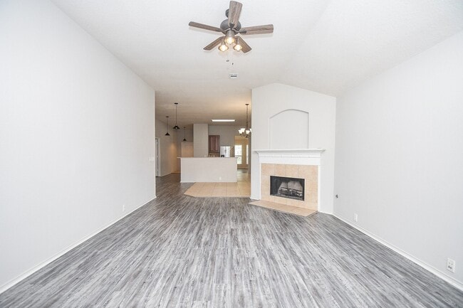 Building Photo - 30406 Mesa Valley Dr