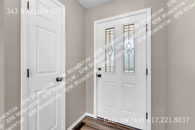 Building Photo - 343 Kellen St