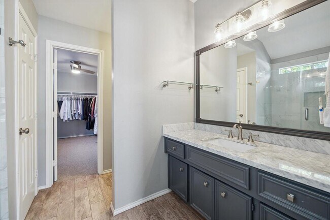Building Photo - 1703 Redwing Pines Dr