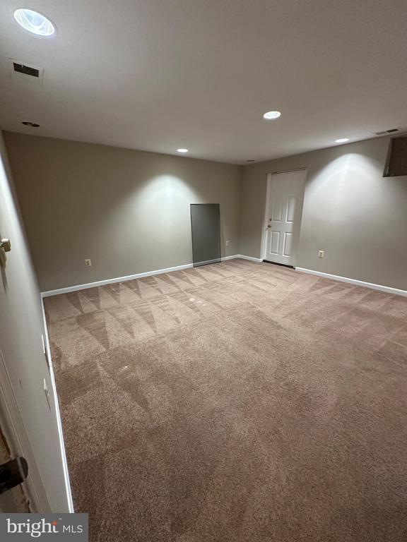 Building Photo - 15411 Norwalk Ct