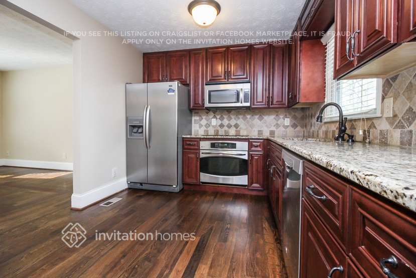 Building Photo - 1883 Guardian Way